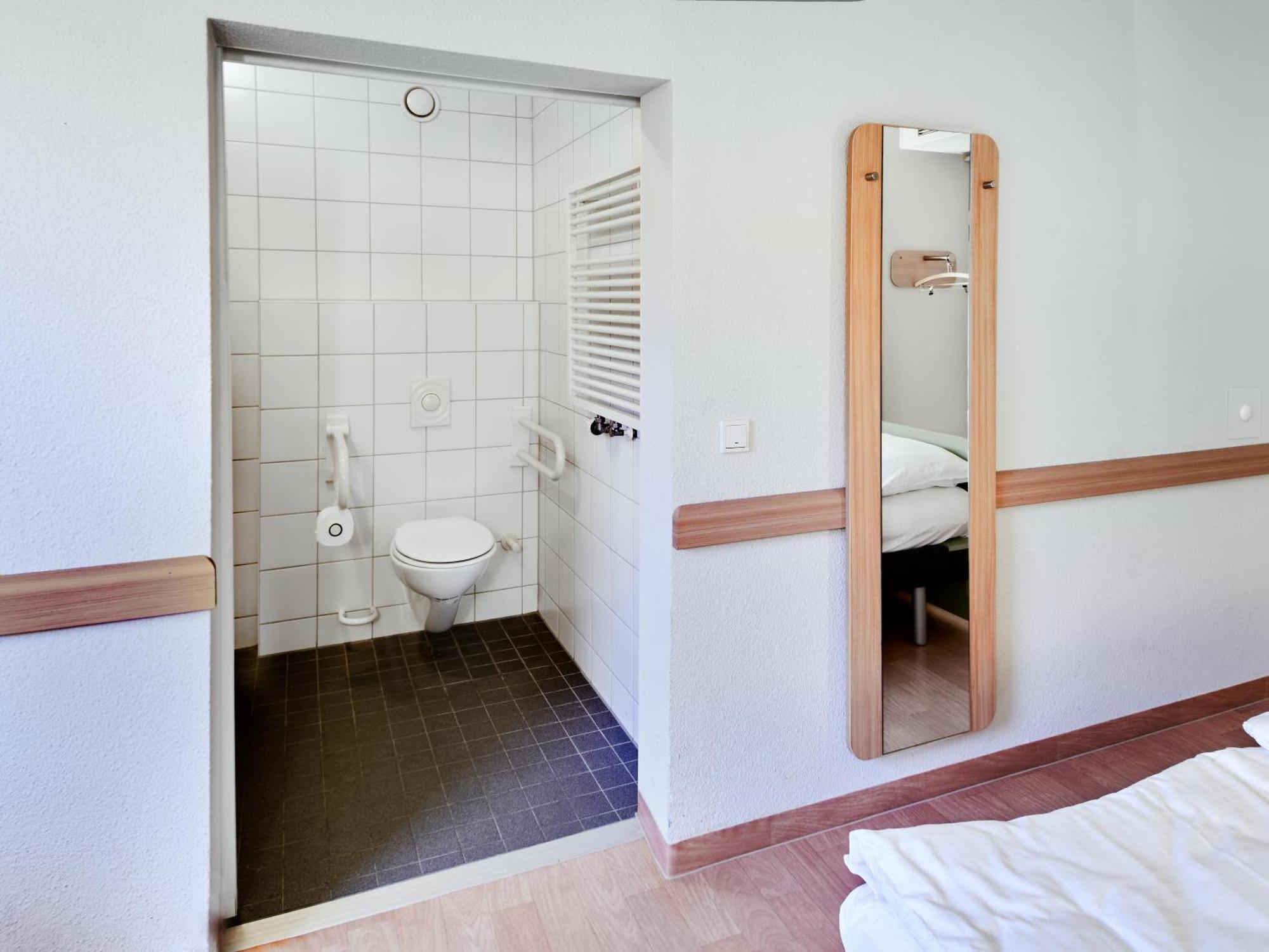 B&B Hotel Hannover-랏젠 외부 사진