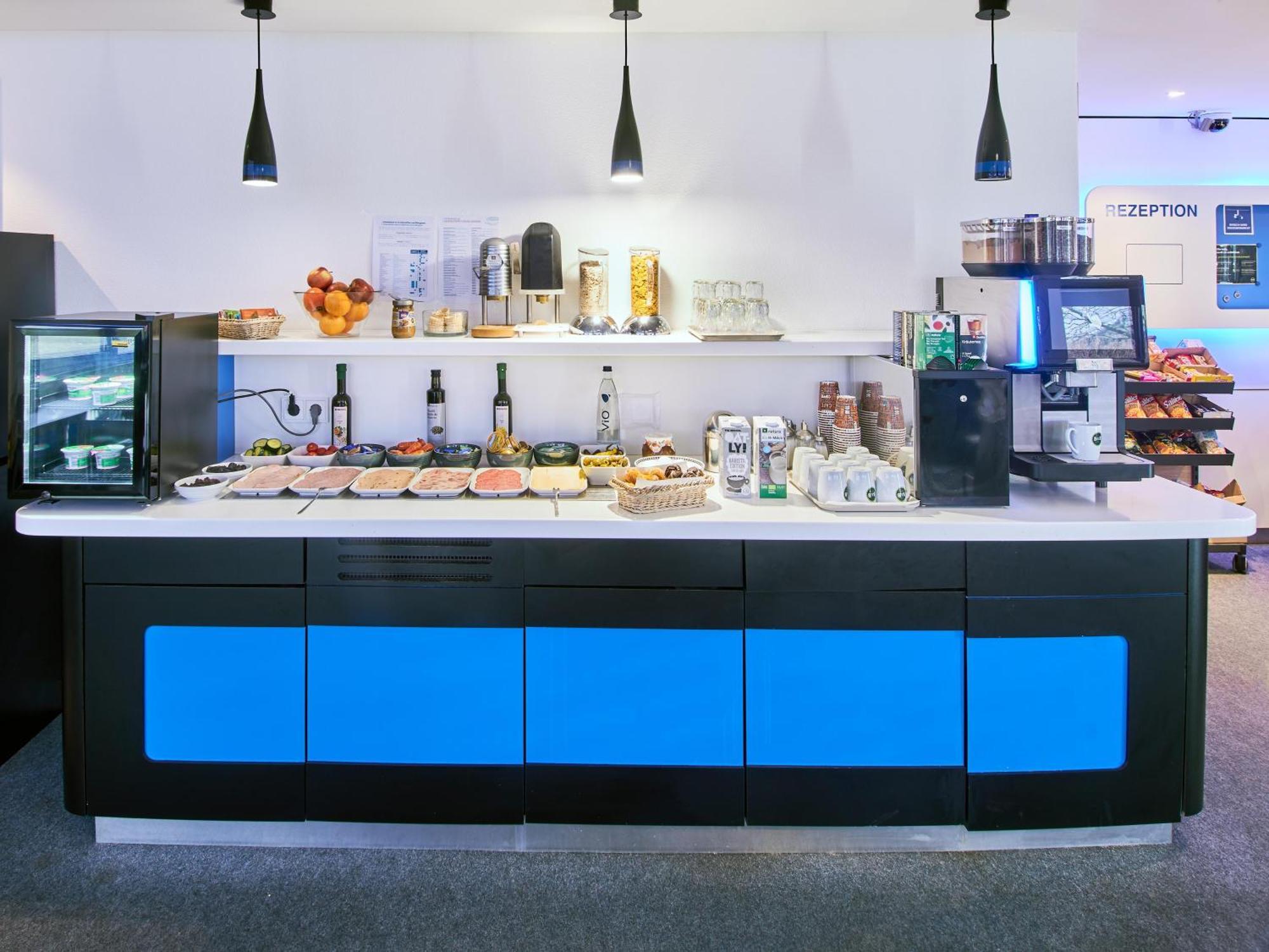 B&B Hotel Hannover-랏젠 외부 사진